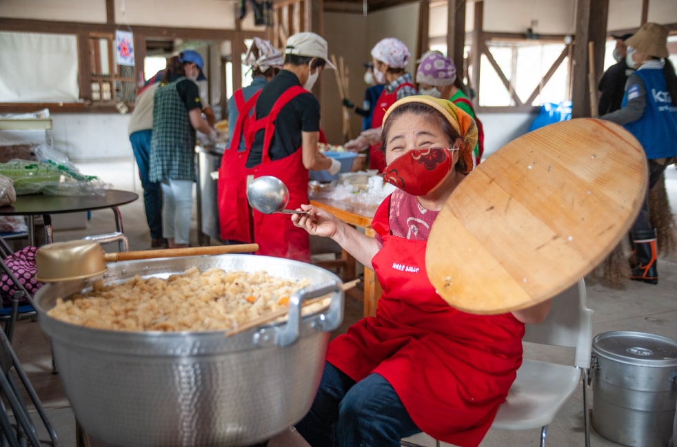 地域ボランティアでの炊き出し